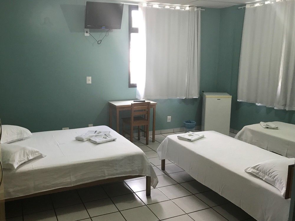 Hotel Super Economico Віторія Екстер'єр фото