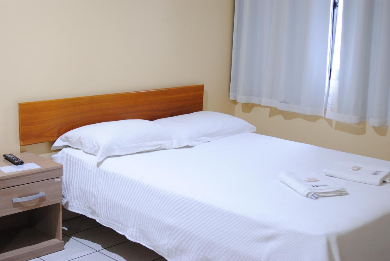 Hotel Super Economico Віторія Екстер'єр фото