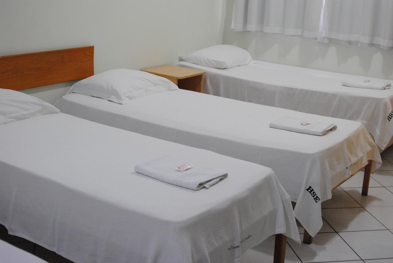 Hotel Super Economico Віторія Екстер'єр фото